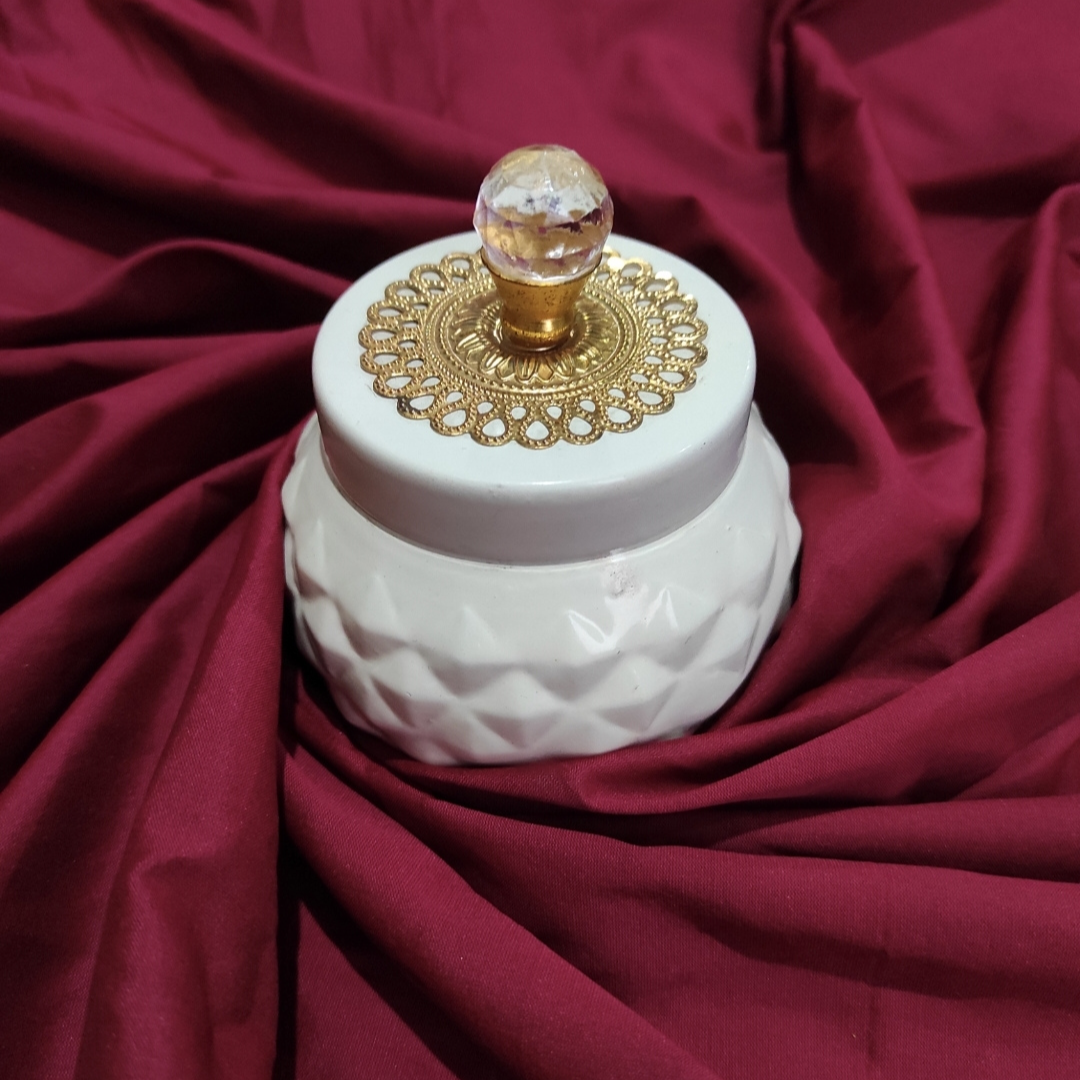 Elegant Pearl Jars Elegant Pearl Jars